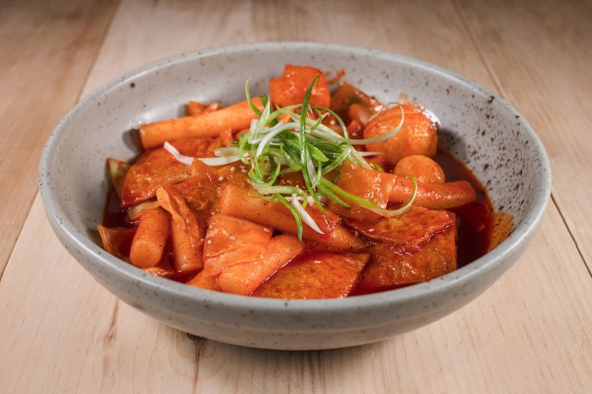 Deep Fried Rice Cake with Sauce (떡꼬치)