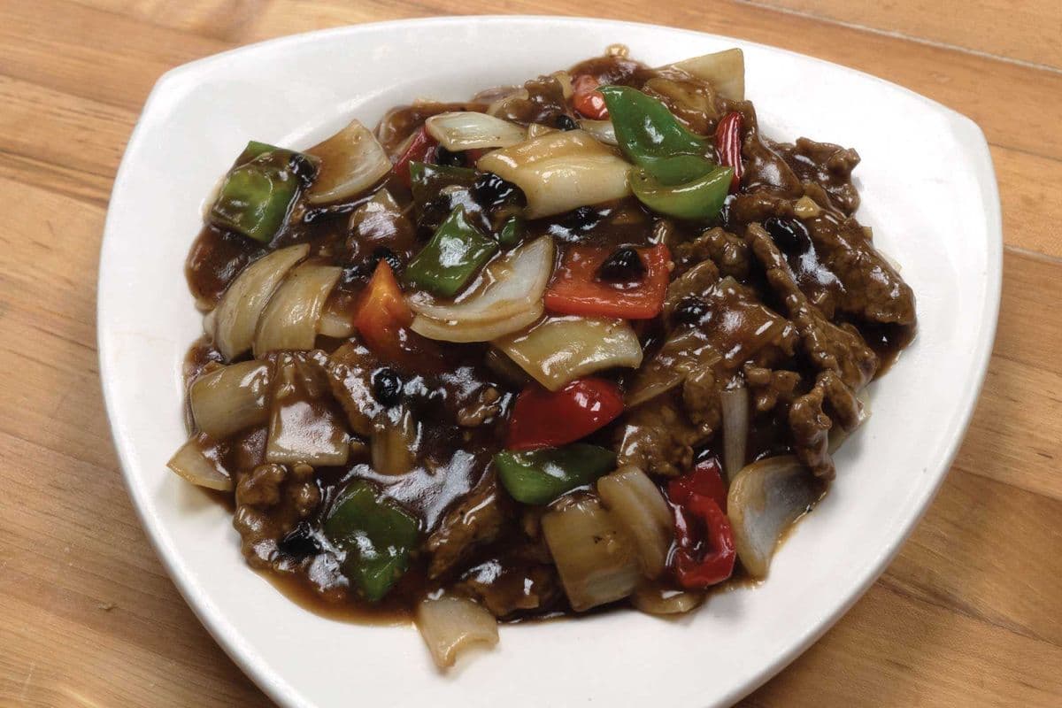 40. Sliced Beef with Black Bean Sauce