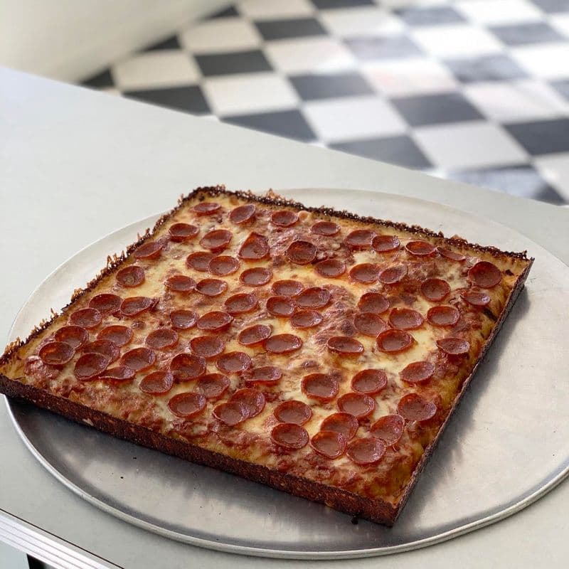 14" Pepperoni Sicilian Square Pie