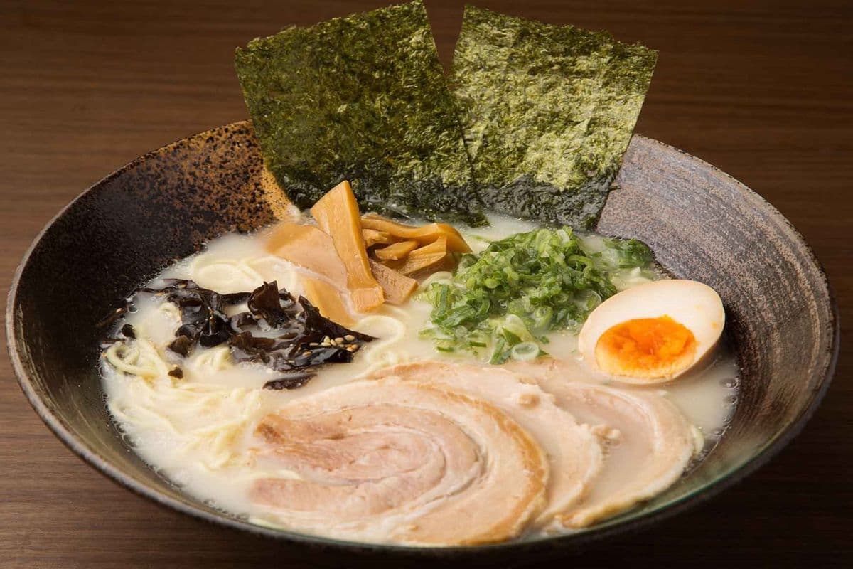N5. Tonkotsu Ramen
