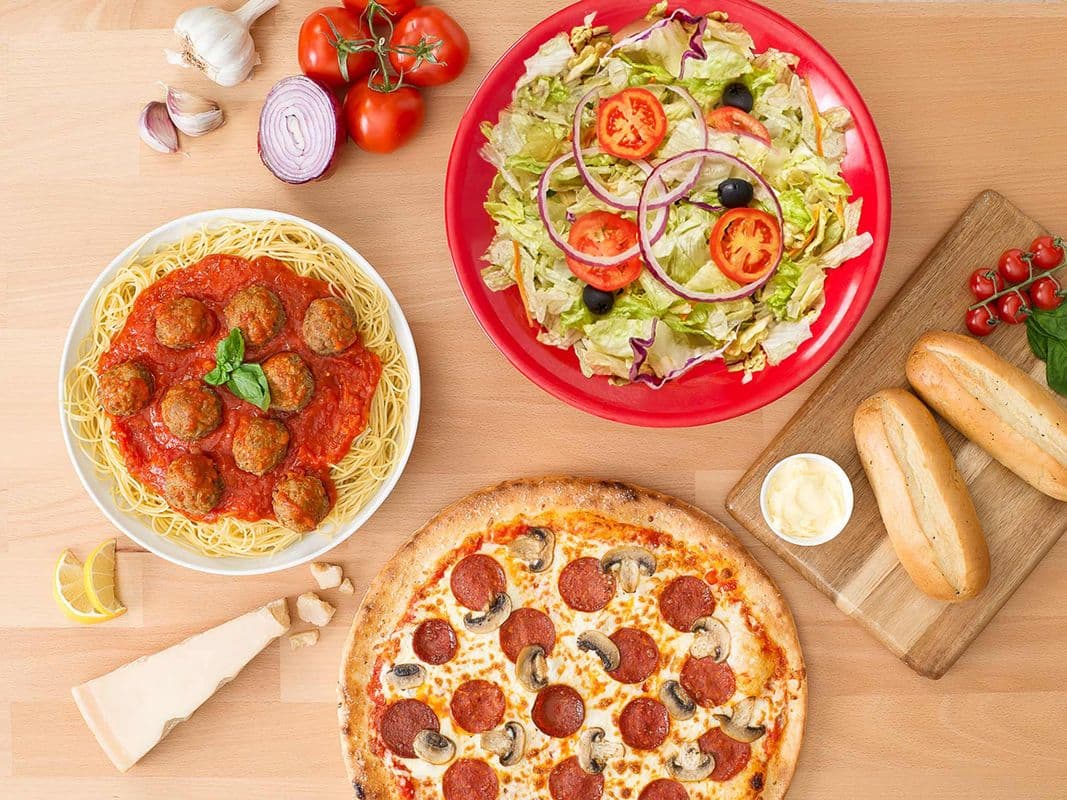 Family Pizza & Pasta Deal