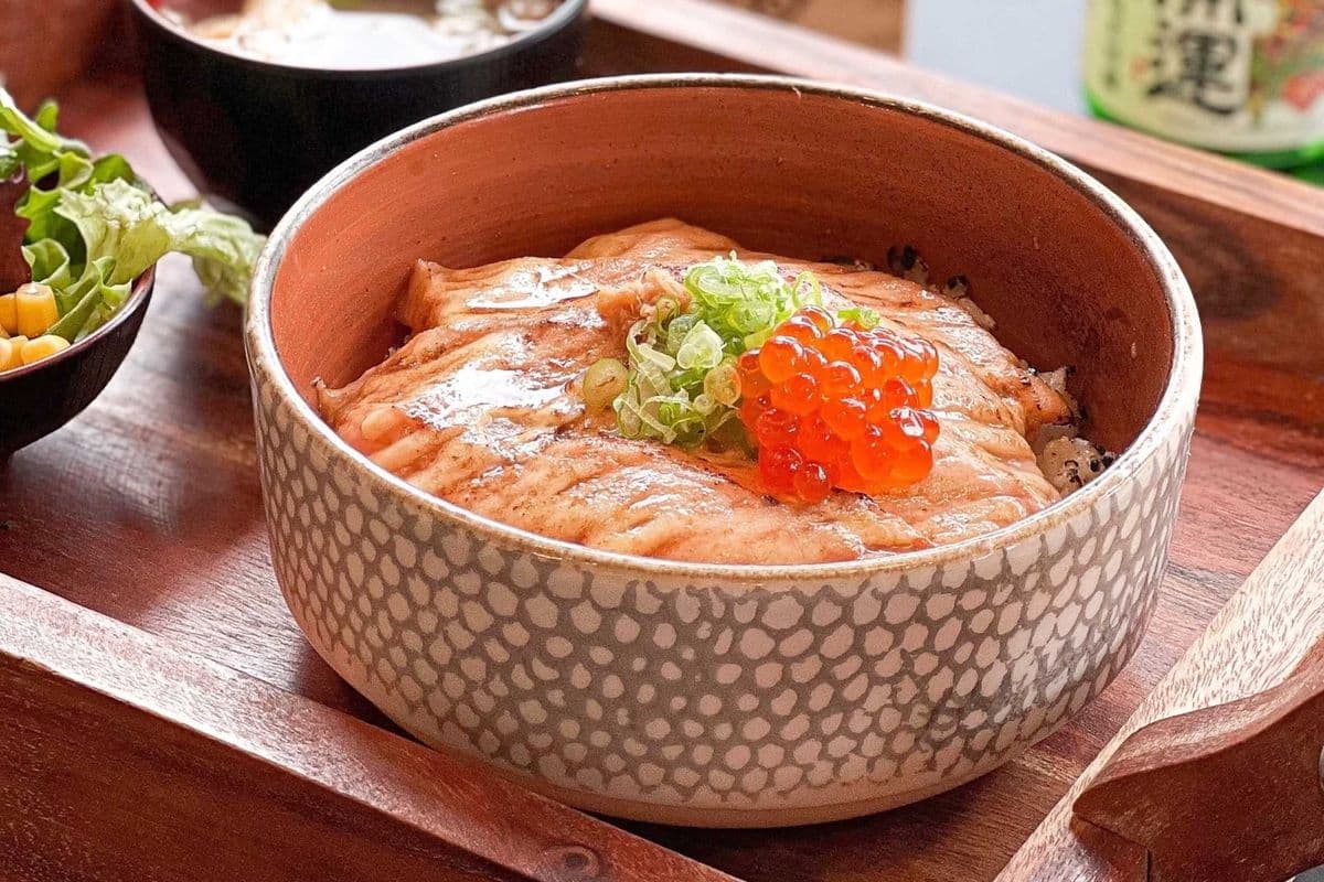 Aburi Salmon Don Set