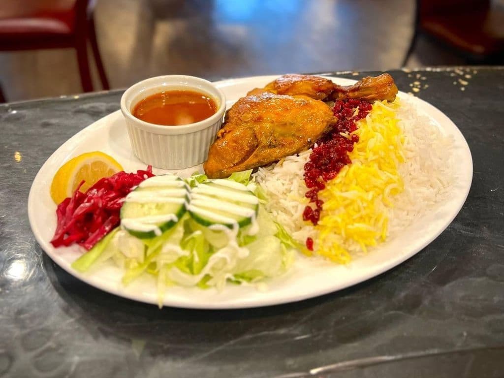Zereshkpolo With Chicken