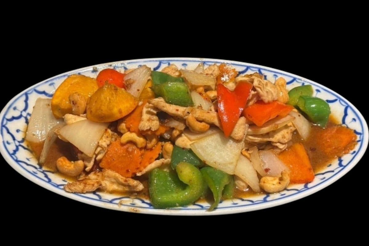 Orange Cashew Nut Chicken or Beef