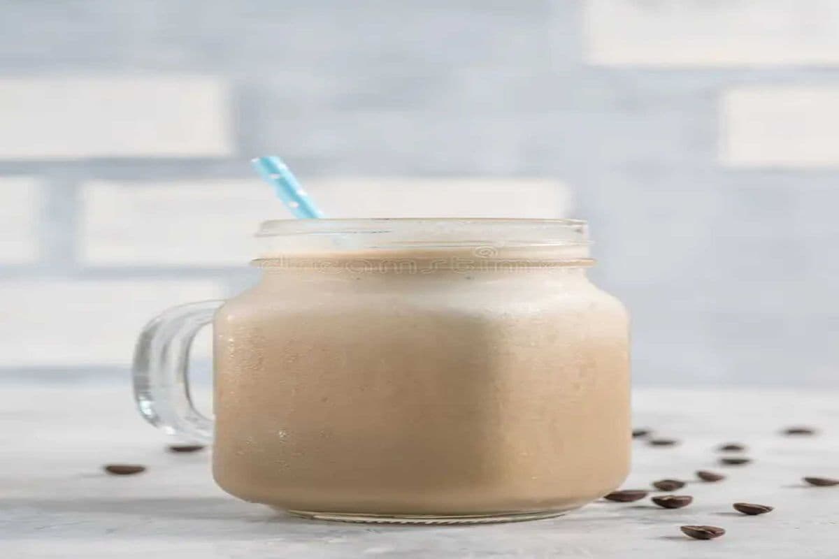 Vanilla coffee Protein shake (18oz)