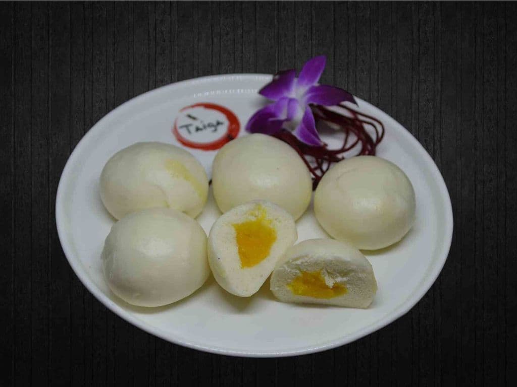 Creamy Custard Bun