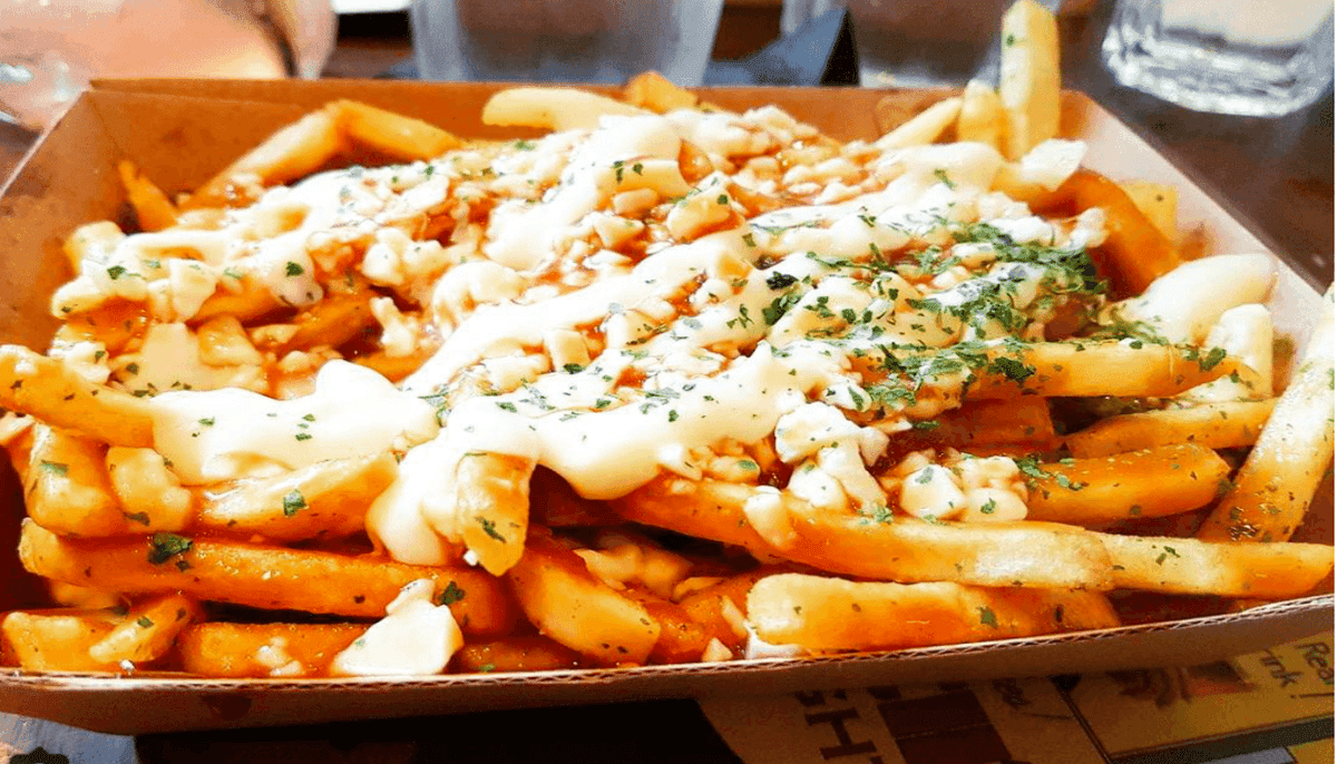 Loaded chicken & cheese fries
