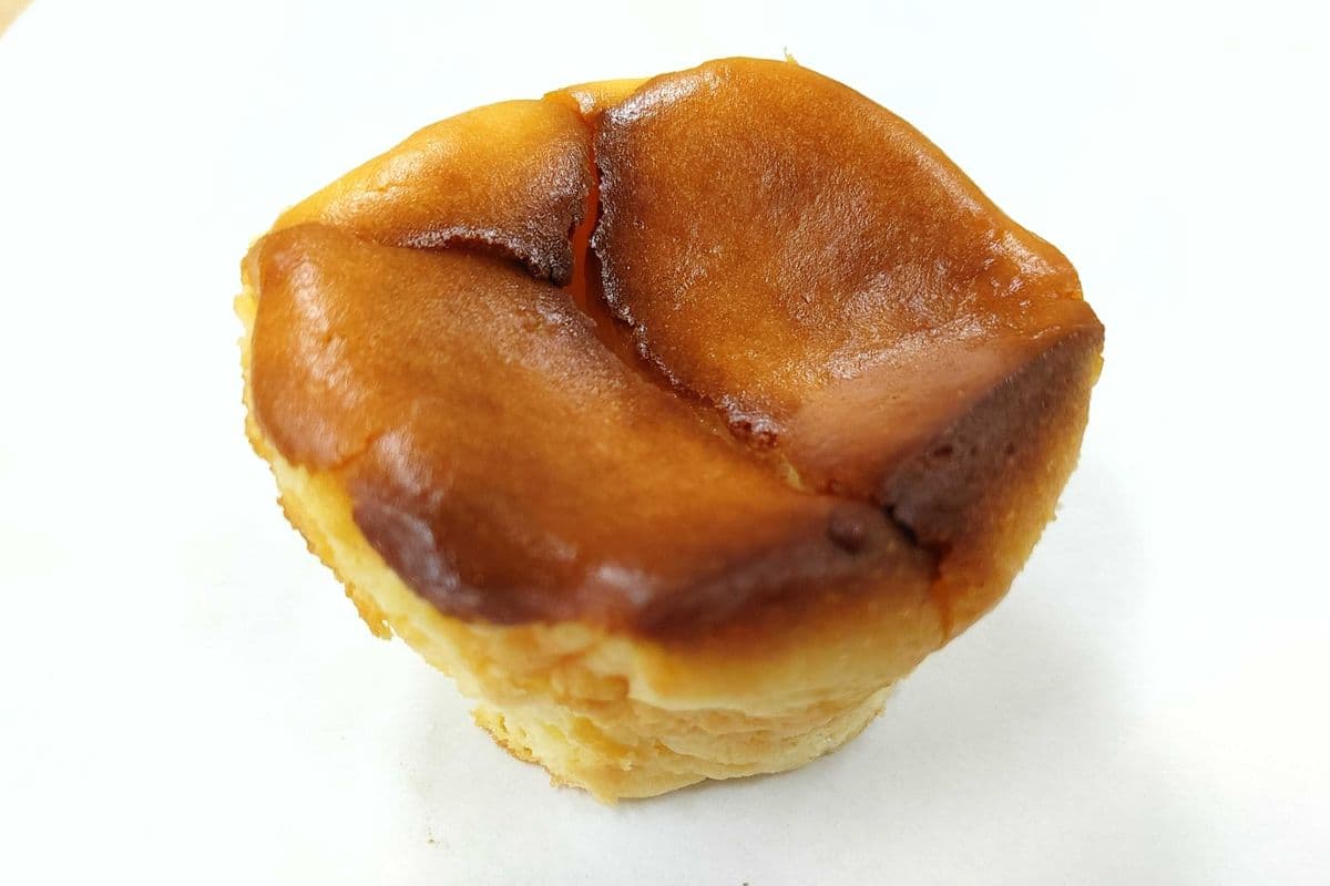 Basque Burnt Cup Cheesecake