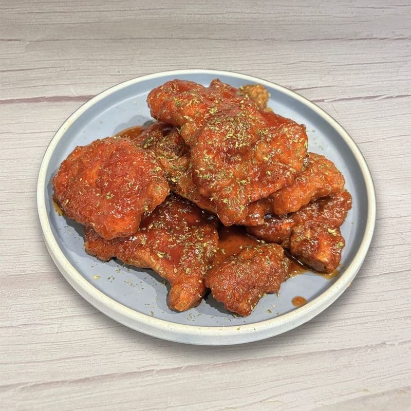 Pork Chops with Plum Sauce & Parsley / 香草話梅豬排