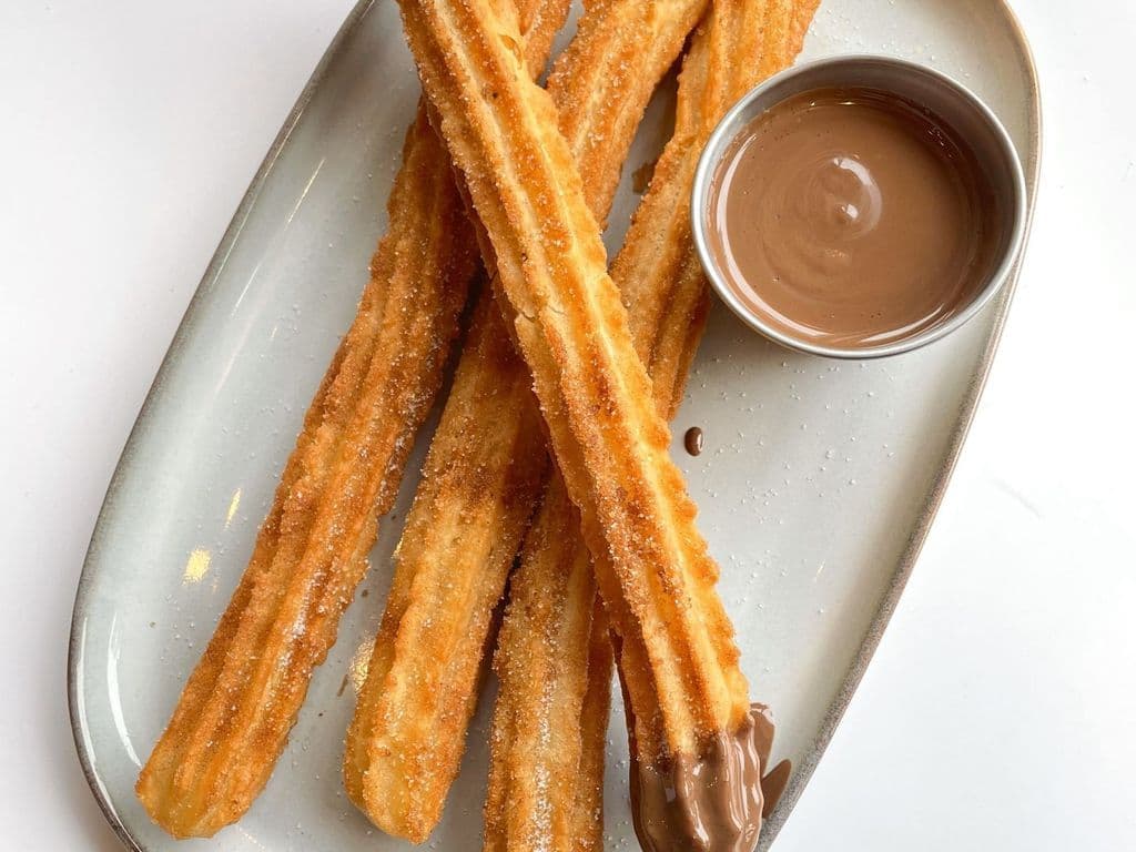 Box of Churros (No taxes)