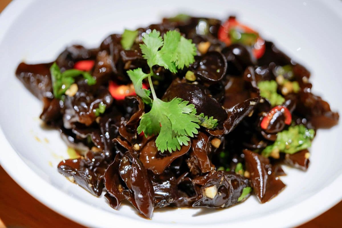Wood Ear Mushroom in Vinegar Dress 拌木耳