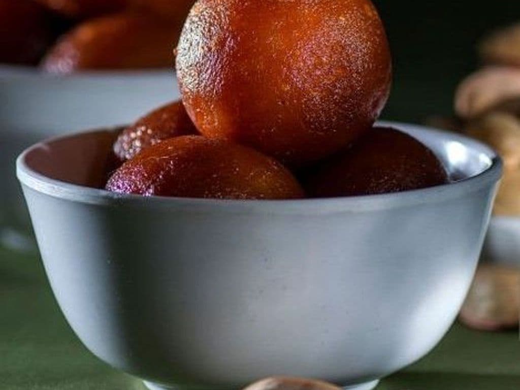 Gulab Jamun (2 Pcs)