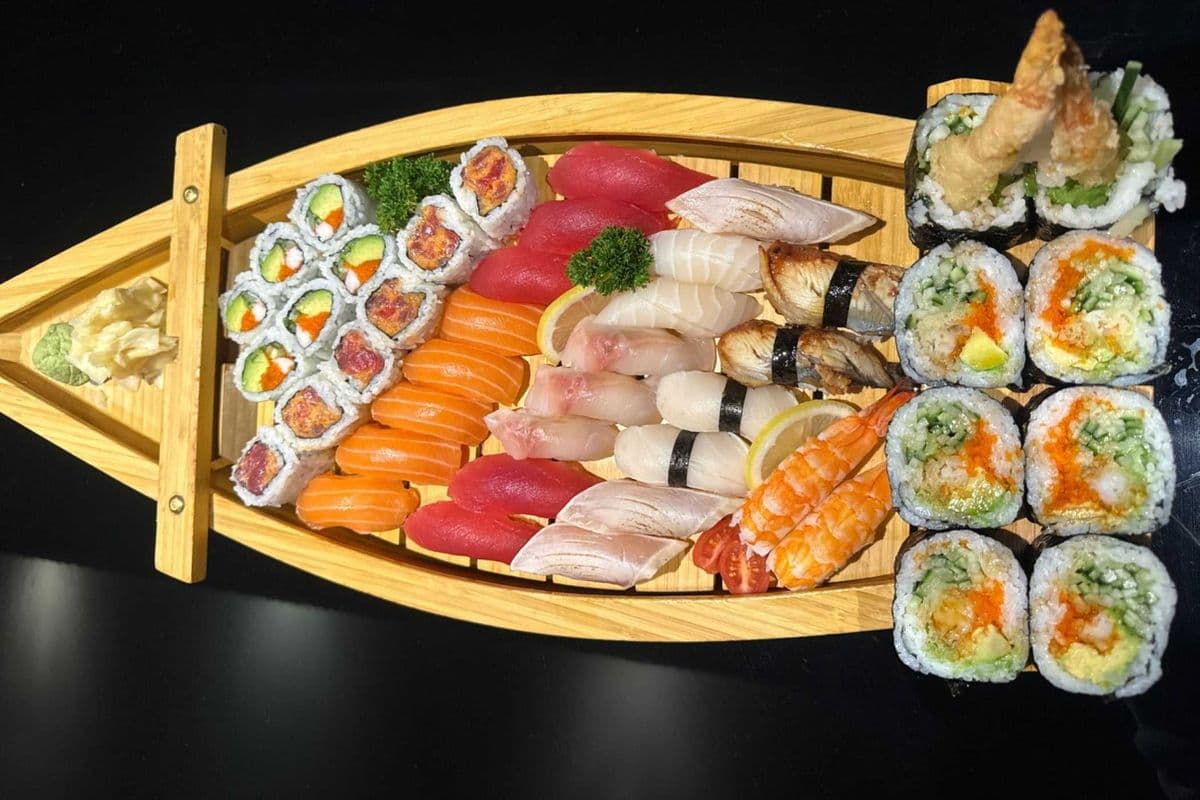 Small Sushi (42 pcs)