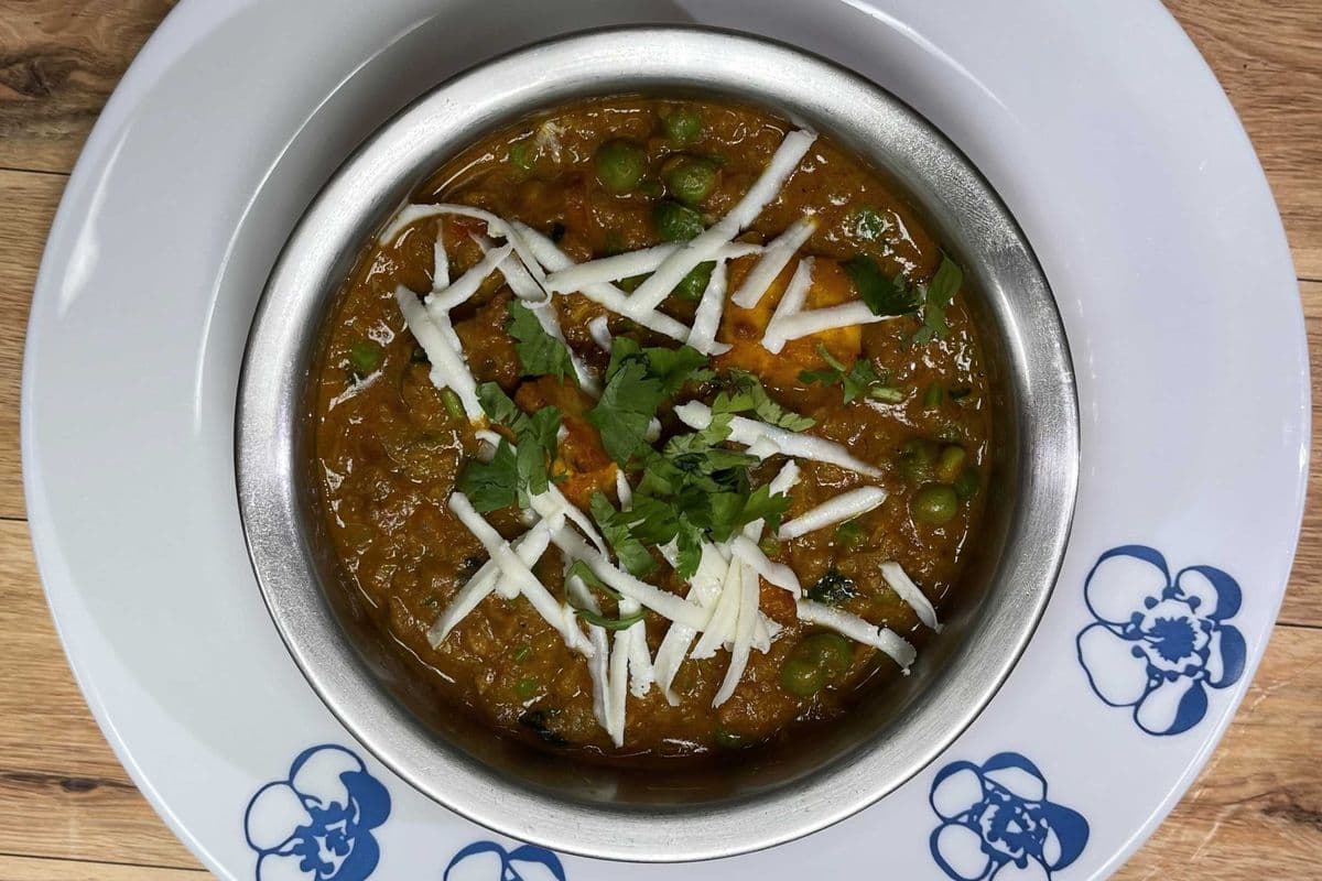 Muttor Paneer
