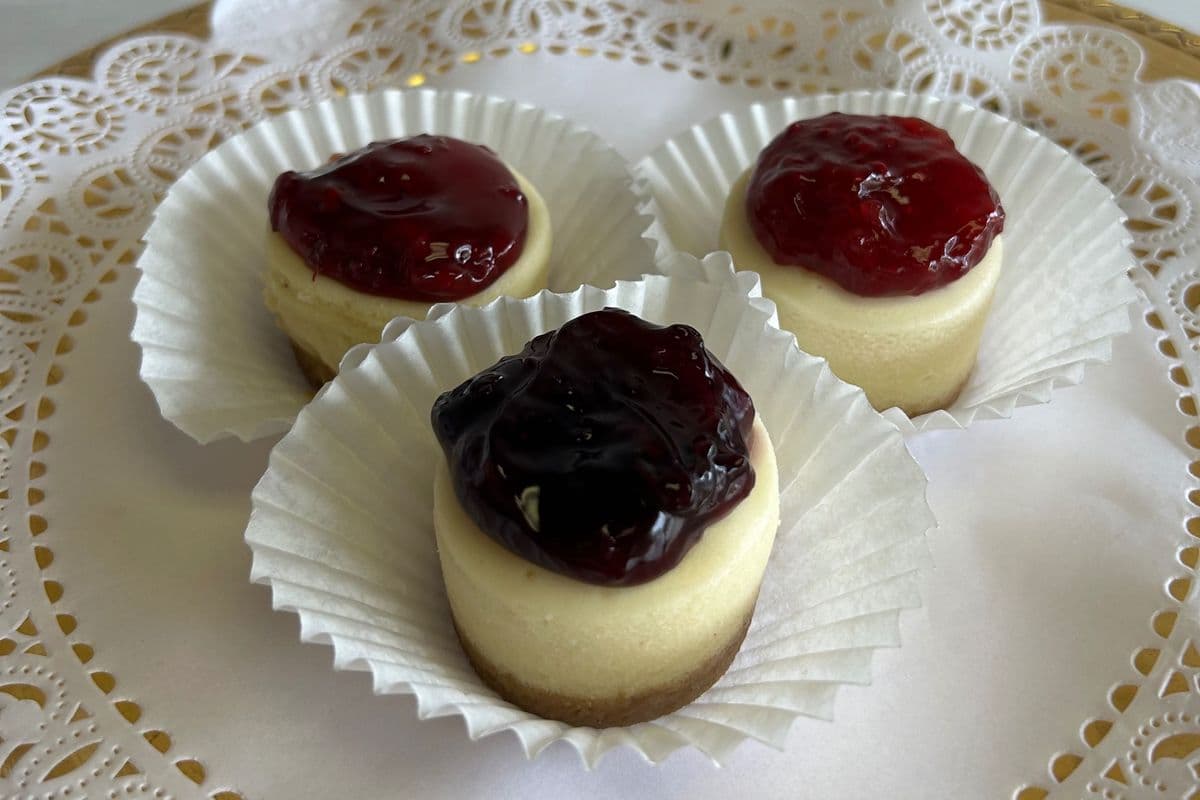 Individual Blueberry Cheesecake 2"