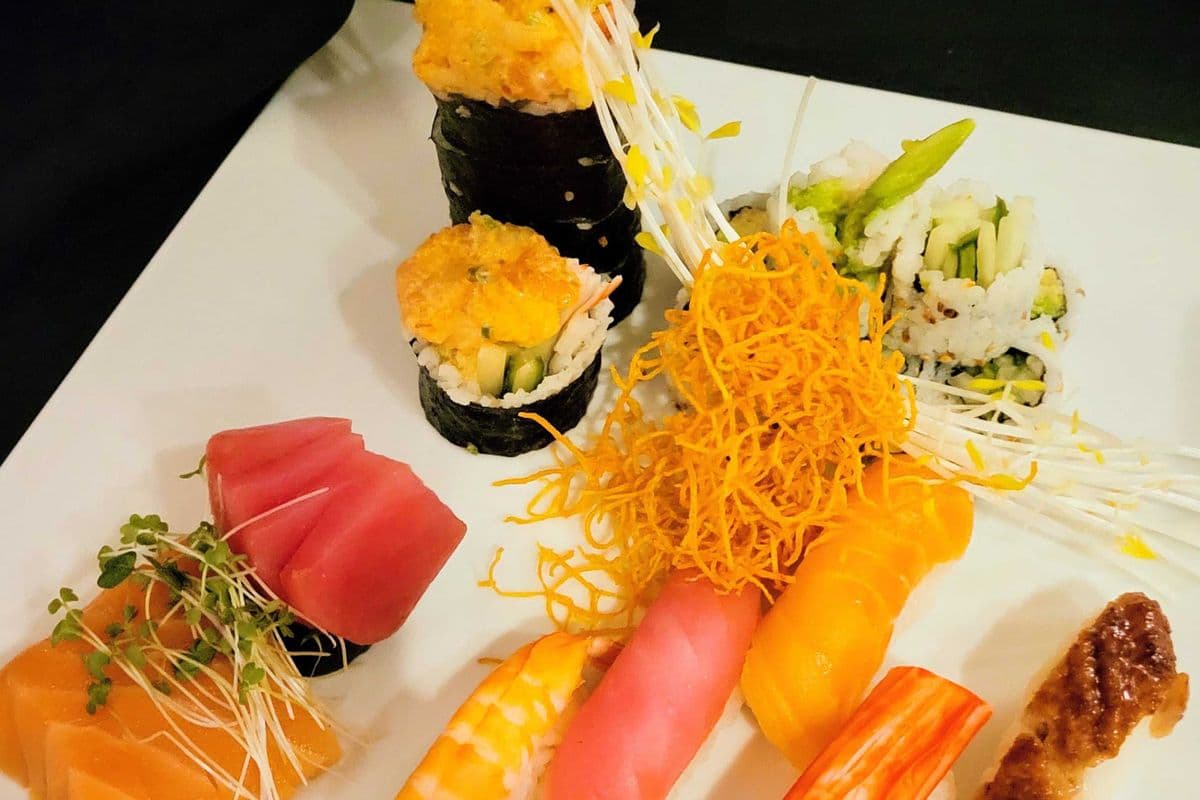 Combo sushi C (22 mcx)