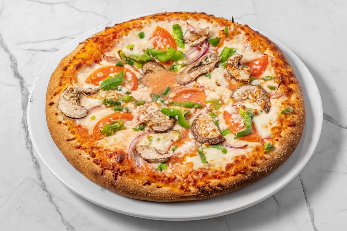 Small Garden Veggie Pizza
