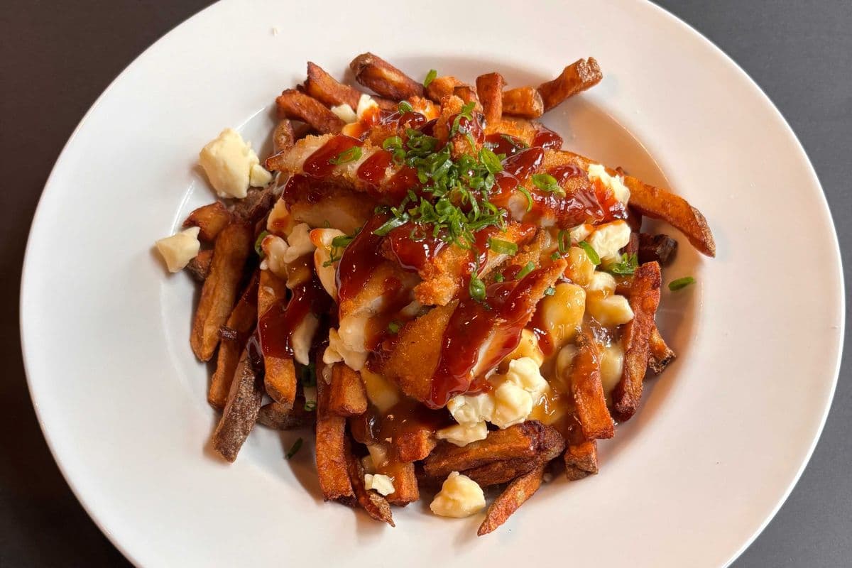 Poutine au Poulet Frit / Fried Chicken Poutine