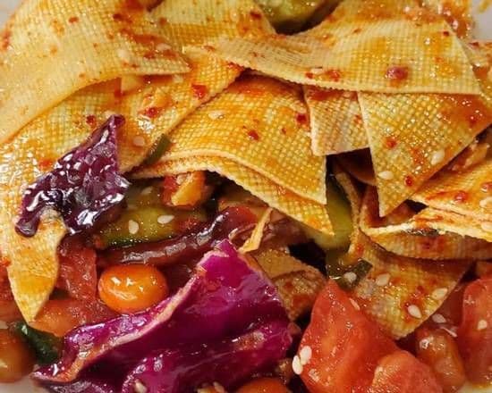 Vegetable Salad with Chilli Oil (大拌菜)