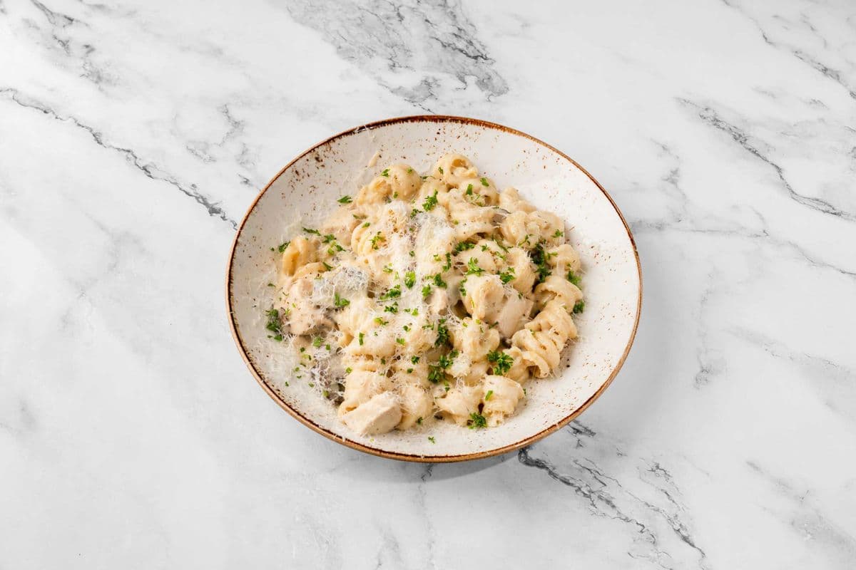 Casarecce Con Pollo E Funghi