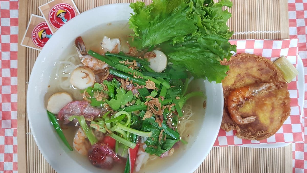 503. Rice Noodle Soup with Seafood, BBQ Pork, and Minced Pork