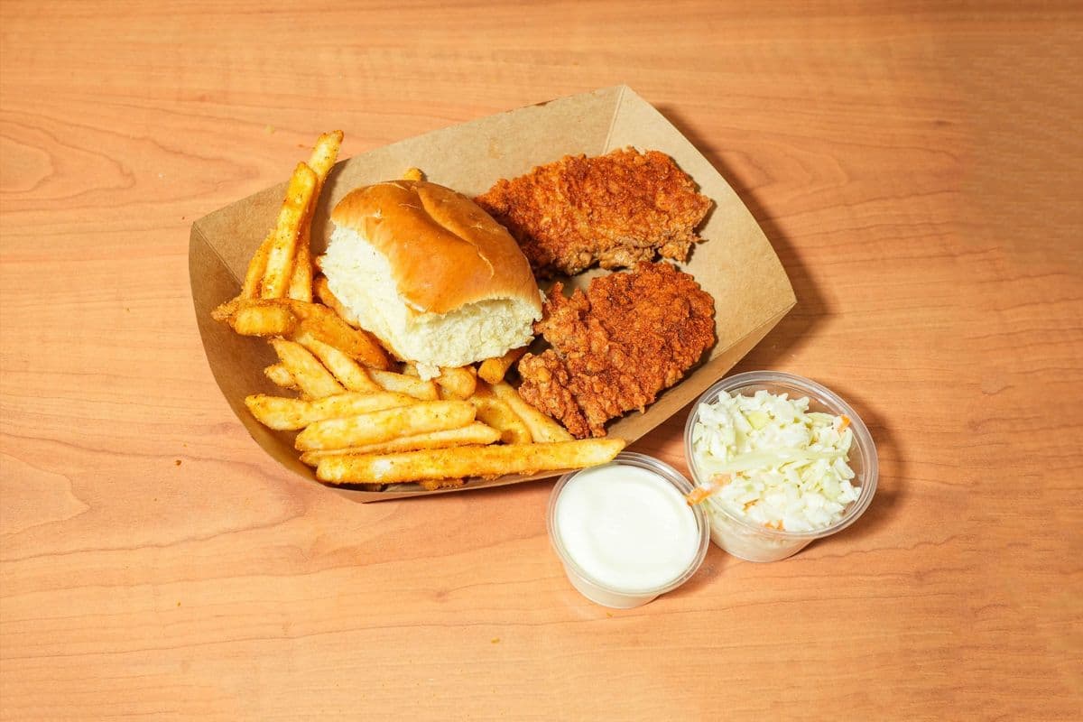 Nashville Chickenista Solo Bone In (2 pcs)