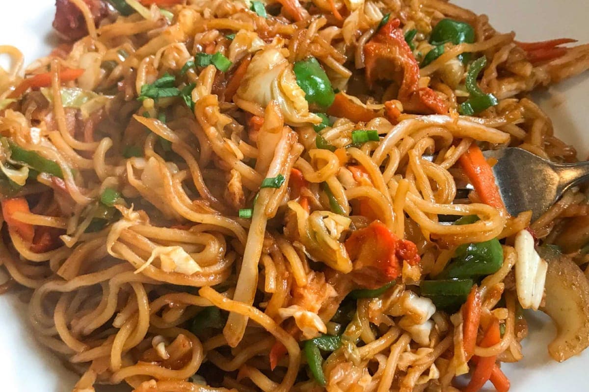 Veg Chow Mein