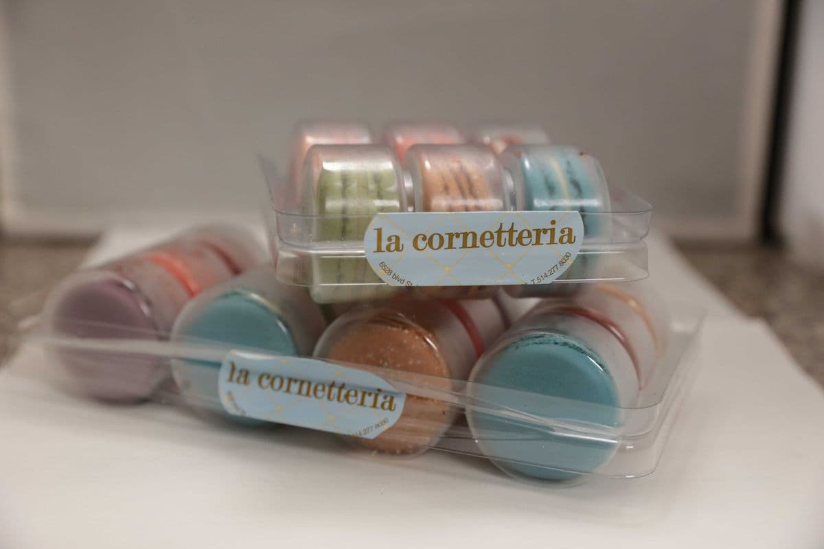 Macarons Mixtes (12) (boite de 12)