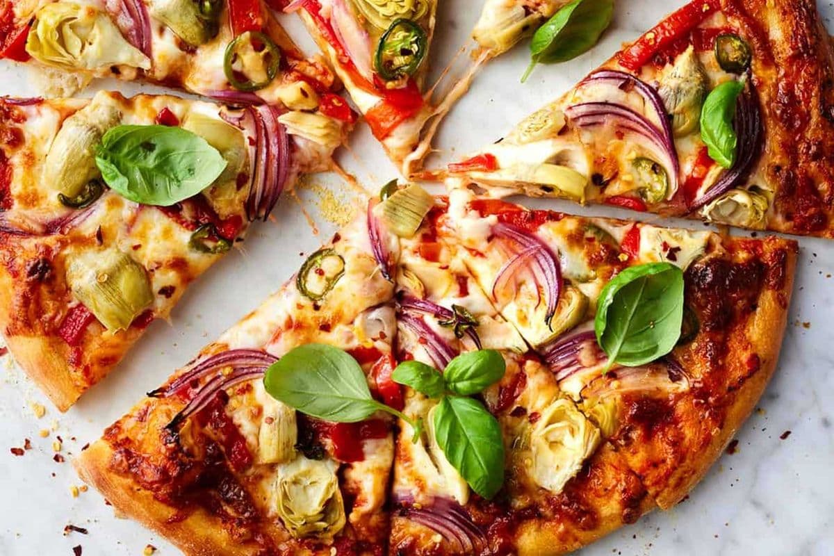VEGGIE FANS PIZZA