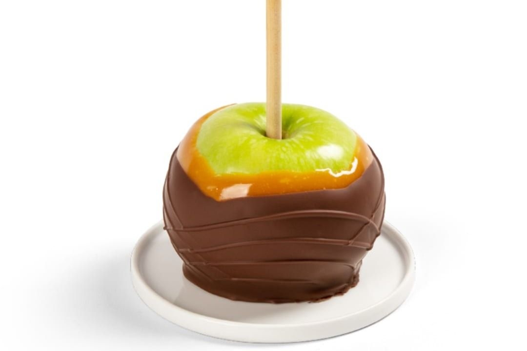 Indulgent Caramel Apple With Chocolate