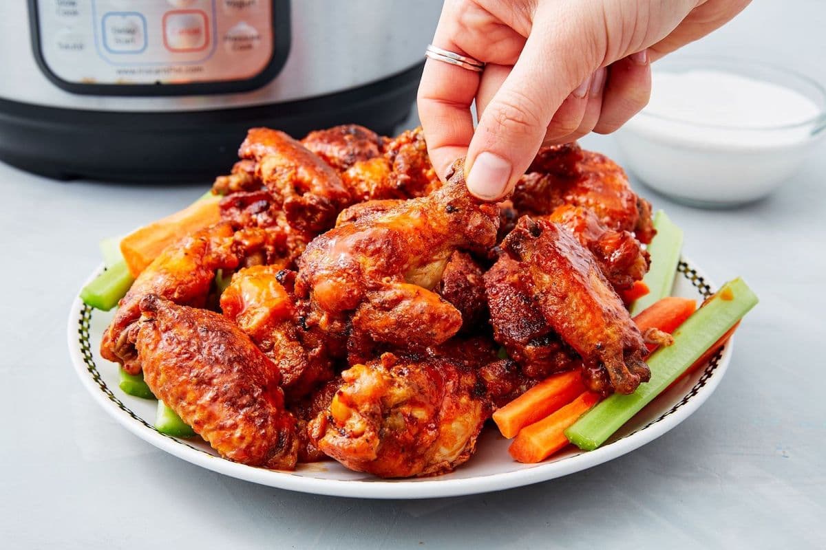 * Ailes de Poulet BBQ (24mcx) / 2 BBQ Chicken Wings (12pces)