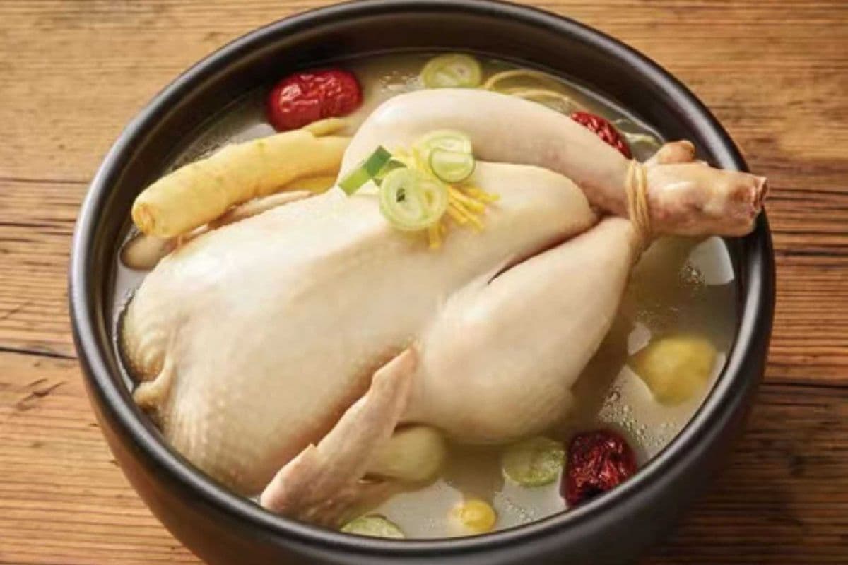 31. Chicken soup 삼계탕