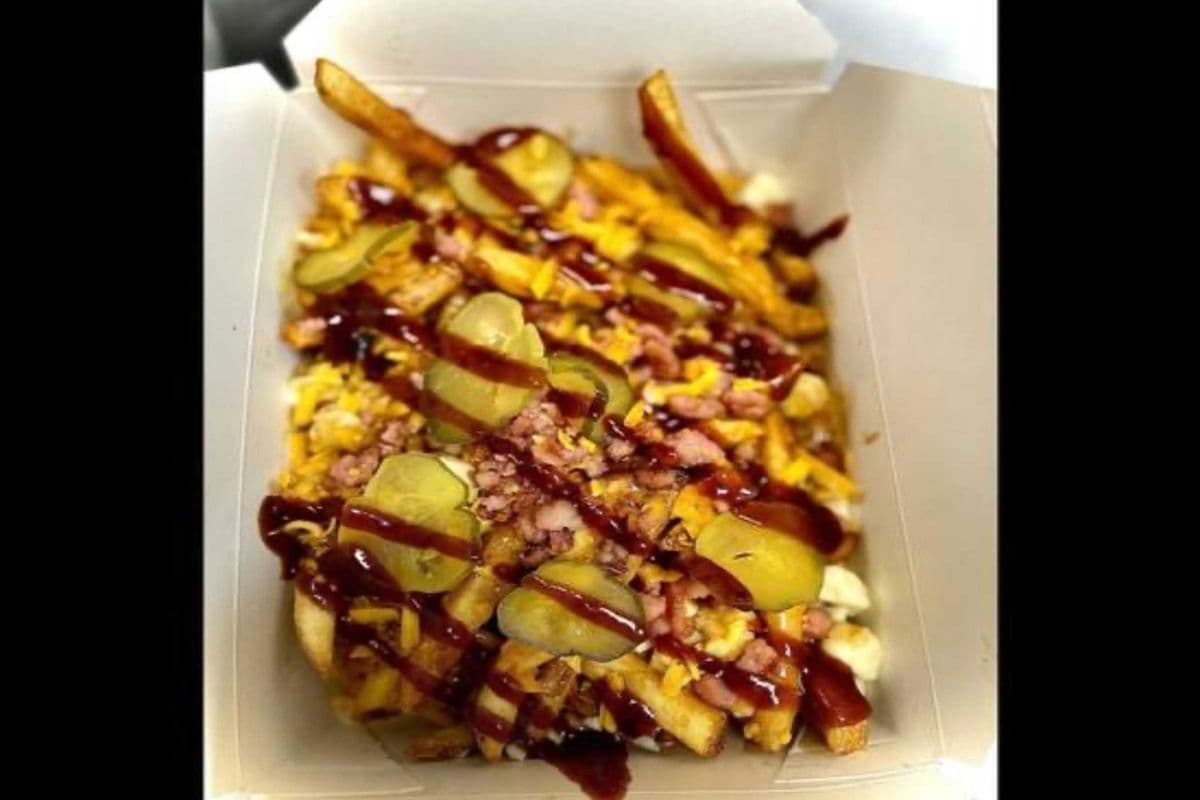 Bacon Double Cheese Poutine (Regular)