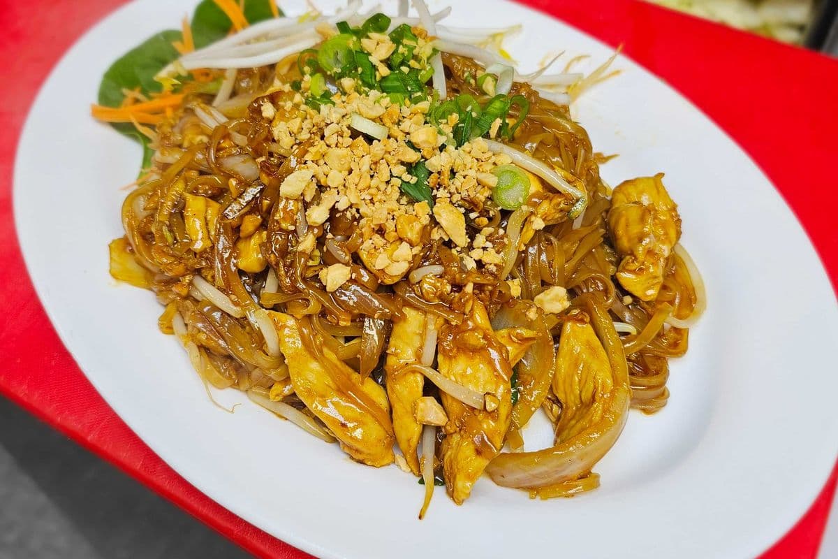 24. Chicken Pad Thai