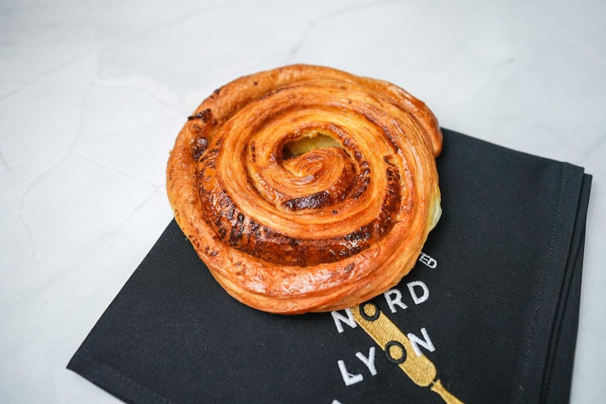 Pain Au Raisin ( 3 pcs ) (120 g)