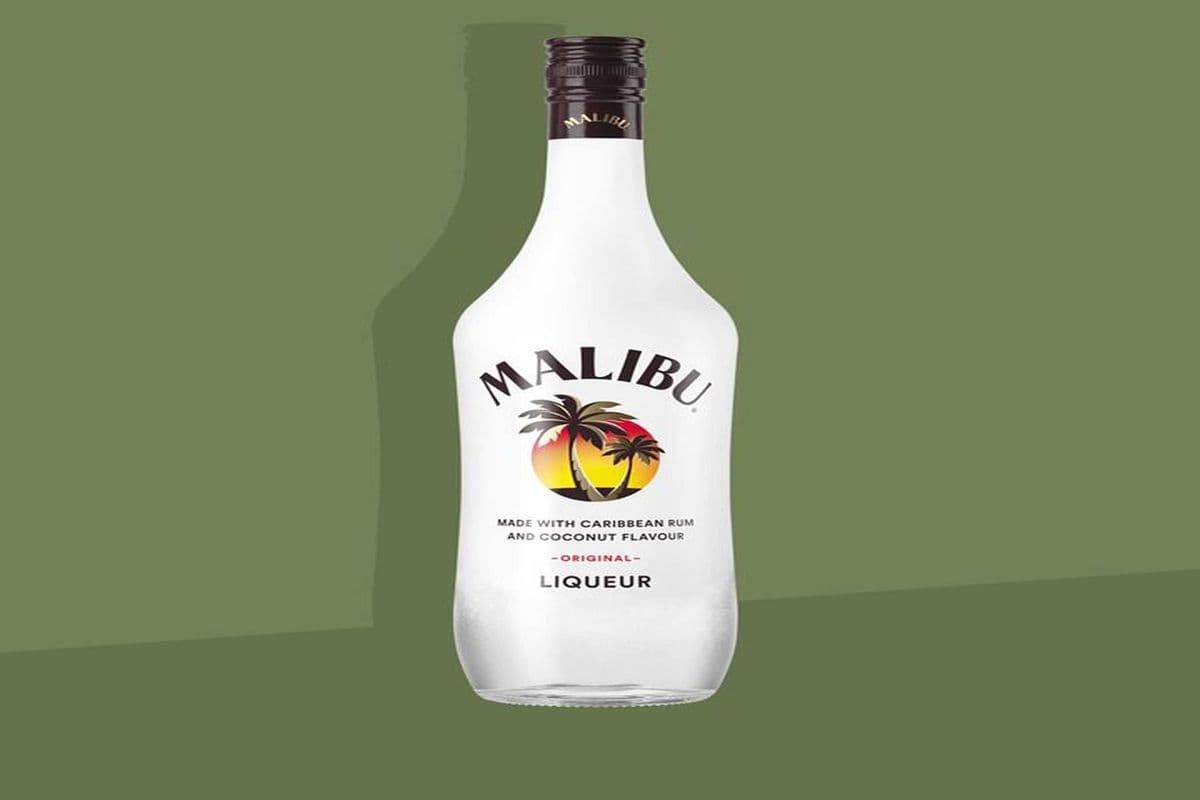 Malibu Coconut (750 ml Bottle) (1 x 750ML)