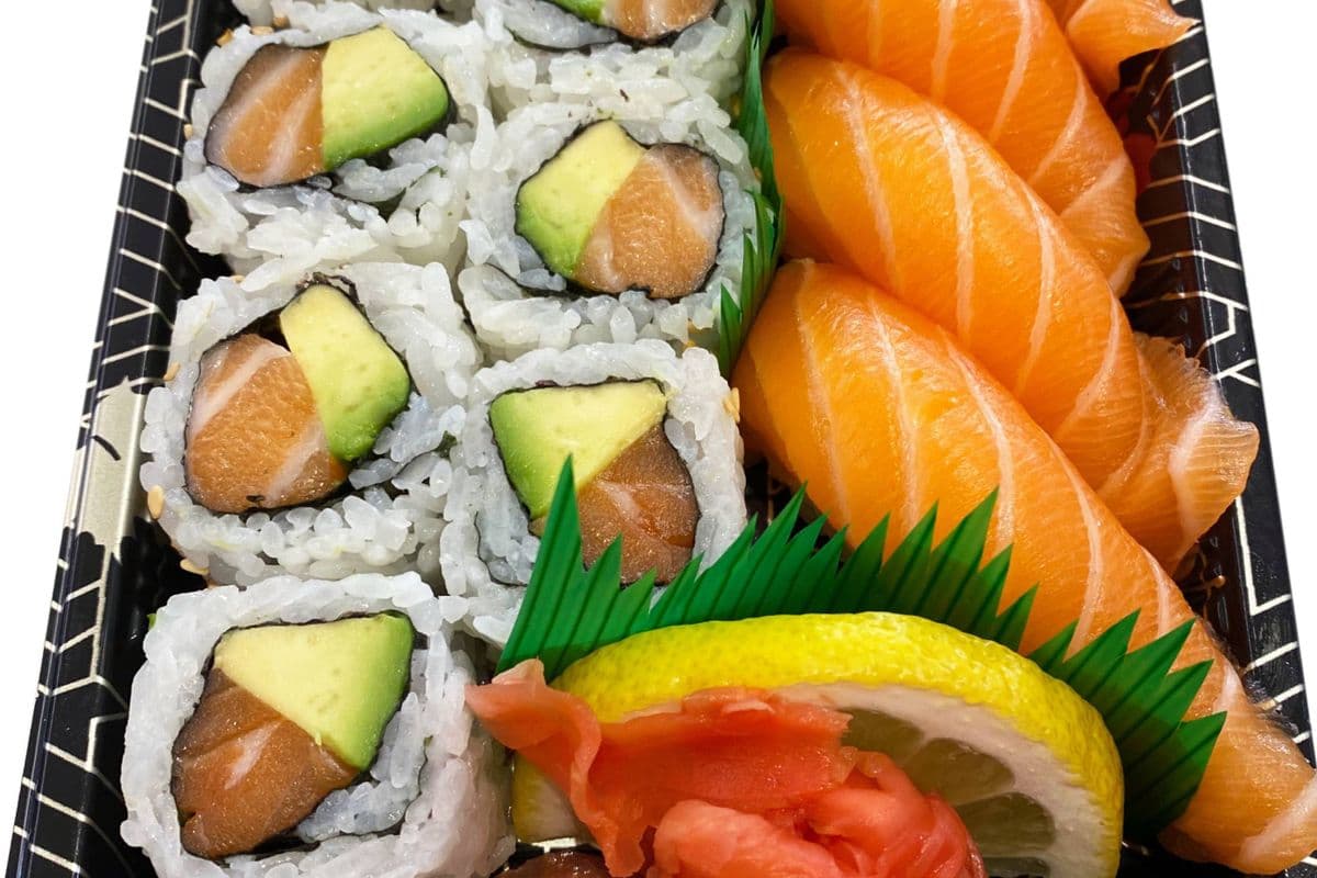 Alaska sushi combo