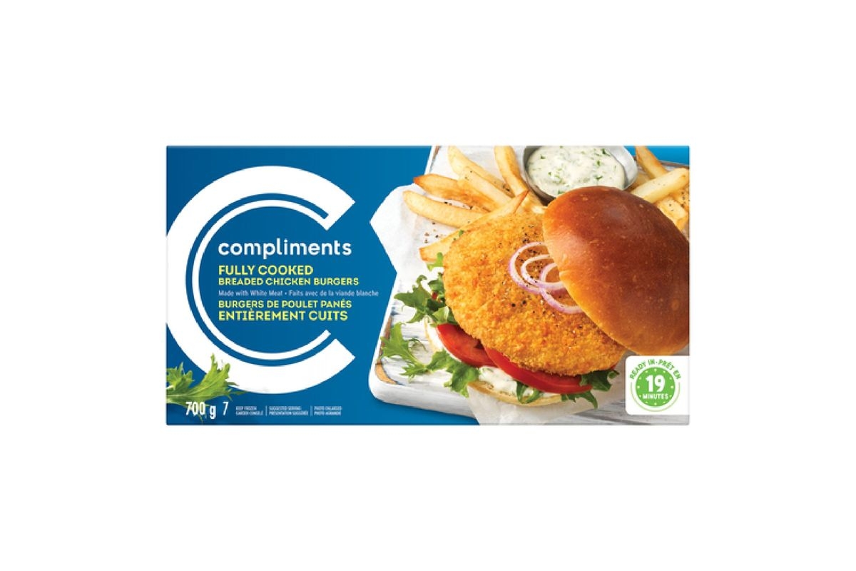 Compliments Breaded Chicken Burgers