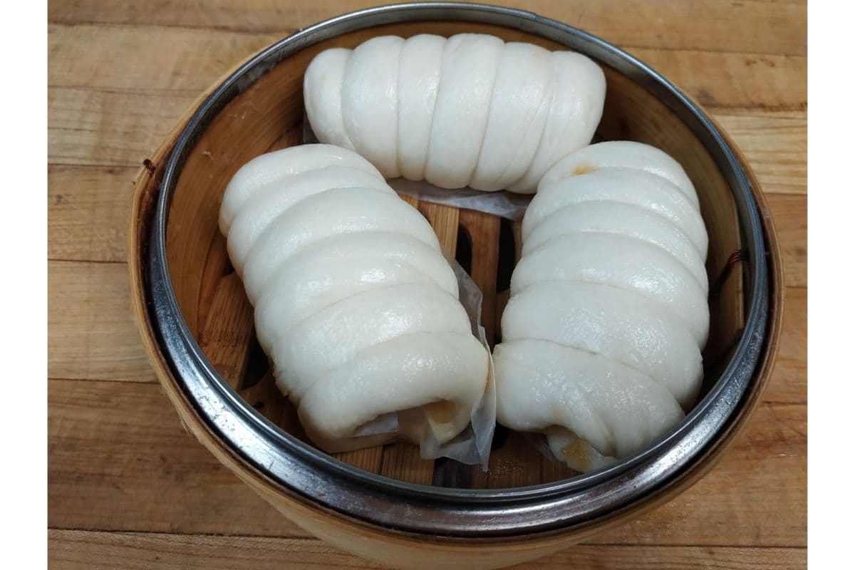 470. Steamed Chinese Sausage Roll