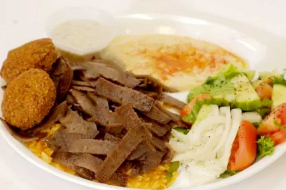 Mixed Lamb and Falafel Plate