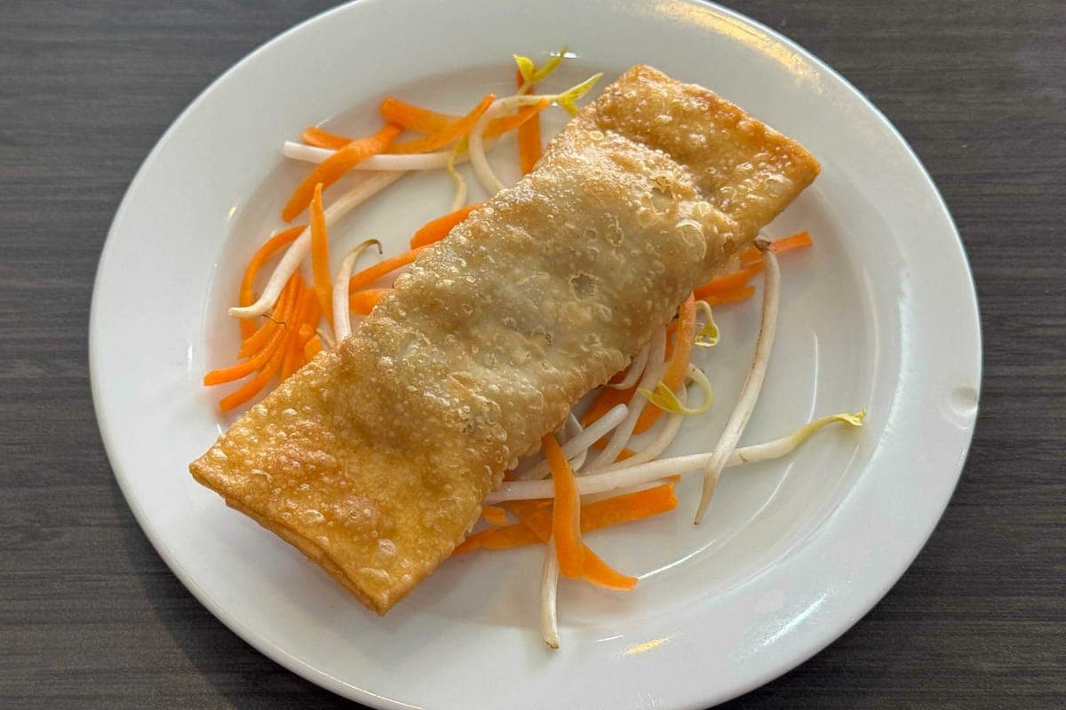 Vegetable Egg Roll (1 pcs)