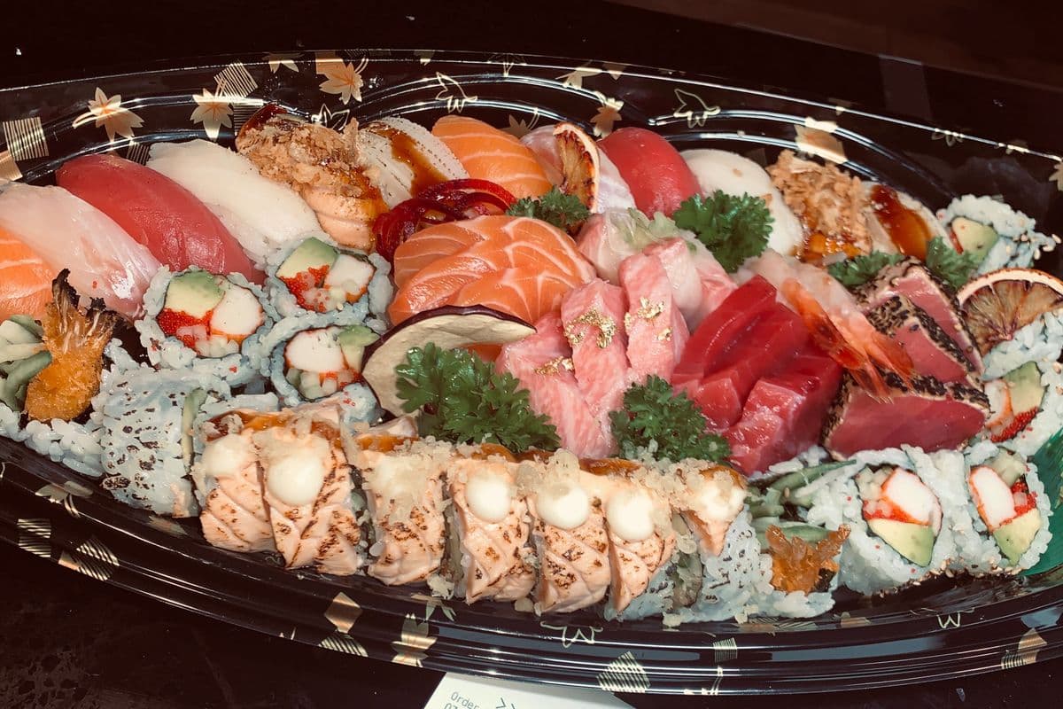 Sushi,Sashimi,Maki&Assorted Tempura