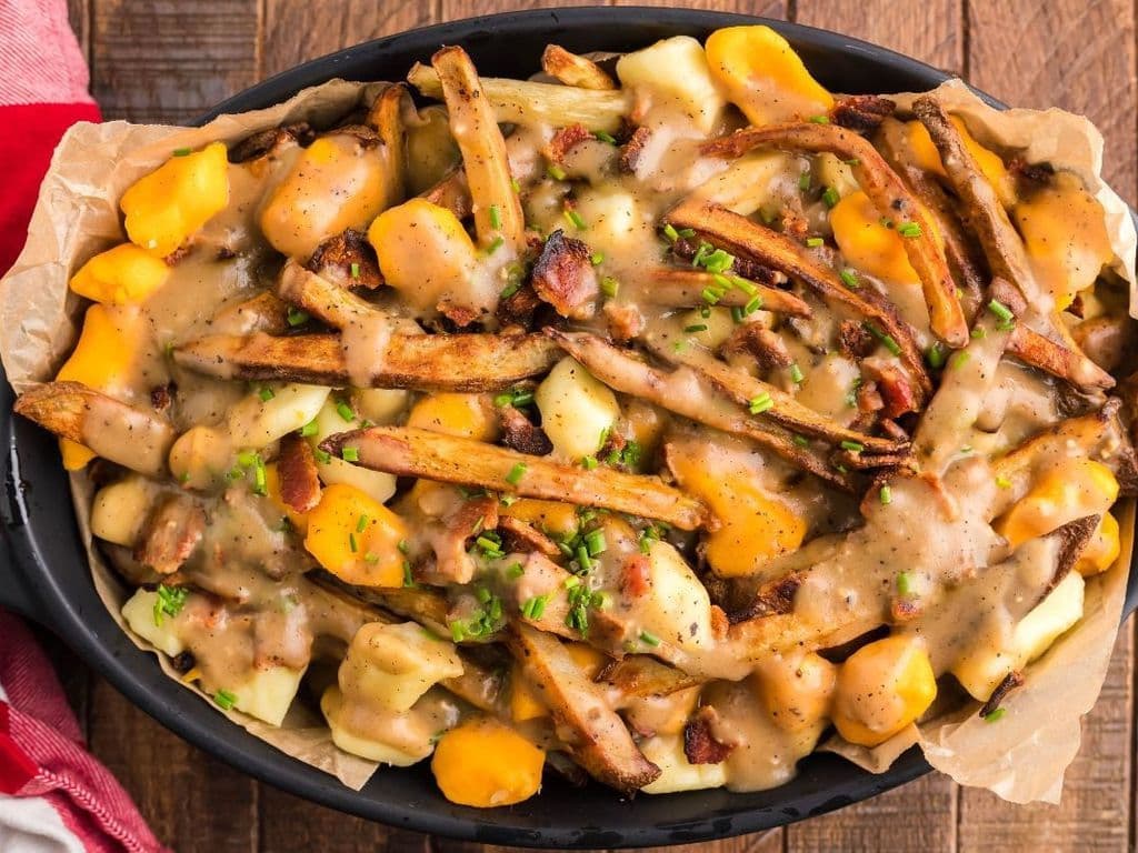 Ground Beef Poutine Size Large