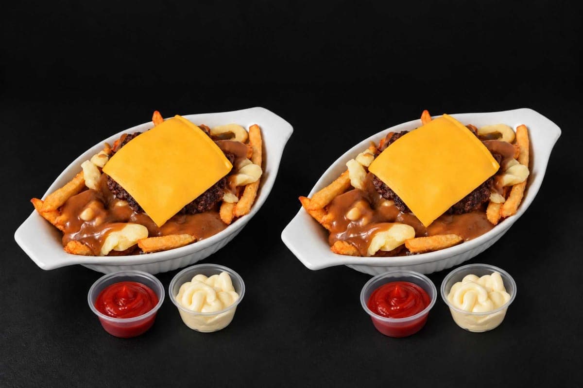 BOGO- Smash Cheese Burgur Poutine