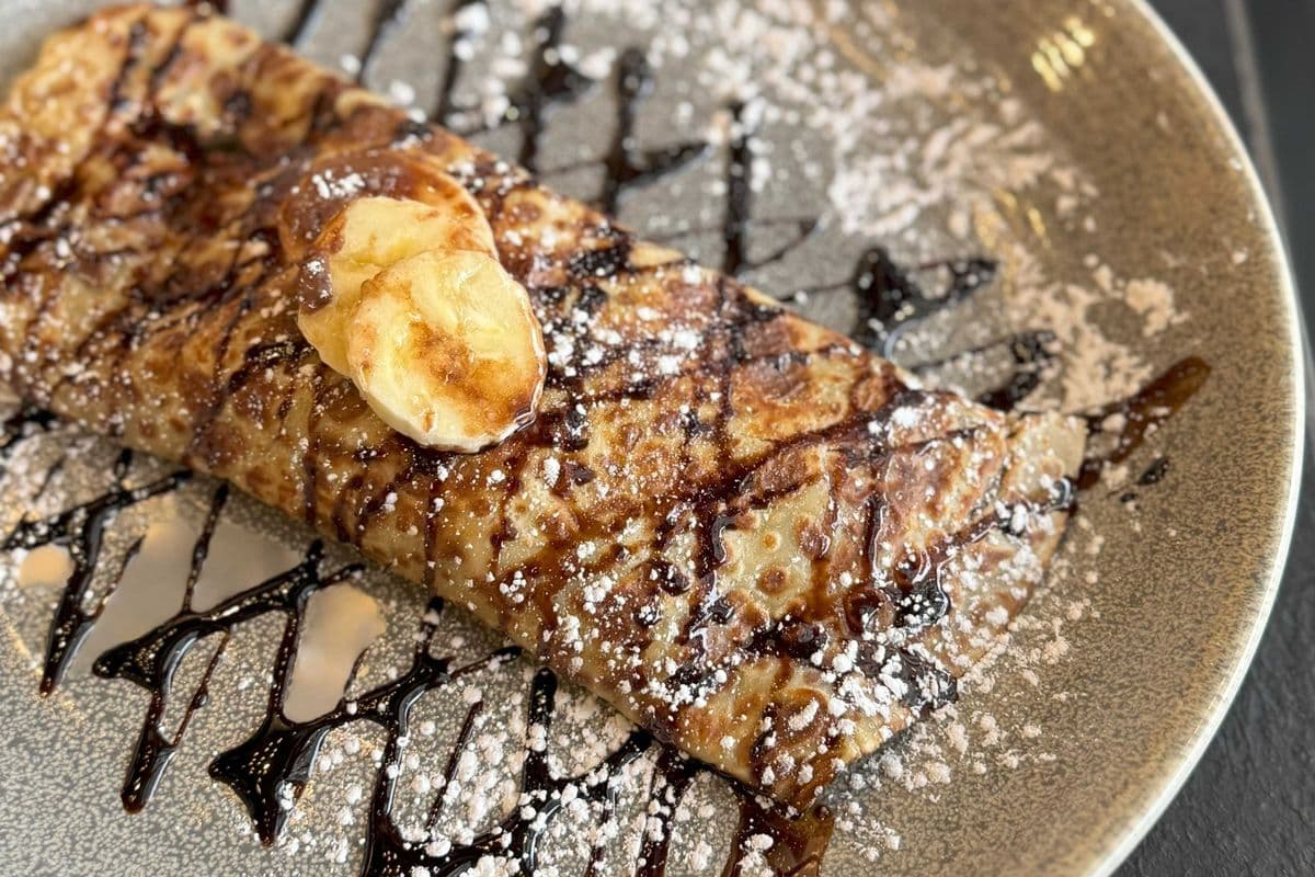 Crêpe choco-banane / Chocolate Banana Crepe