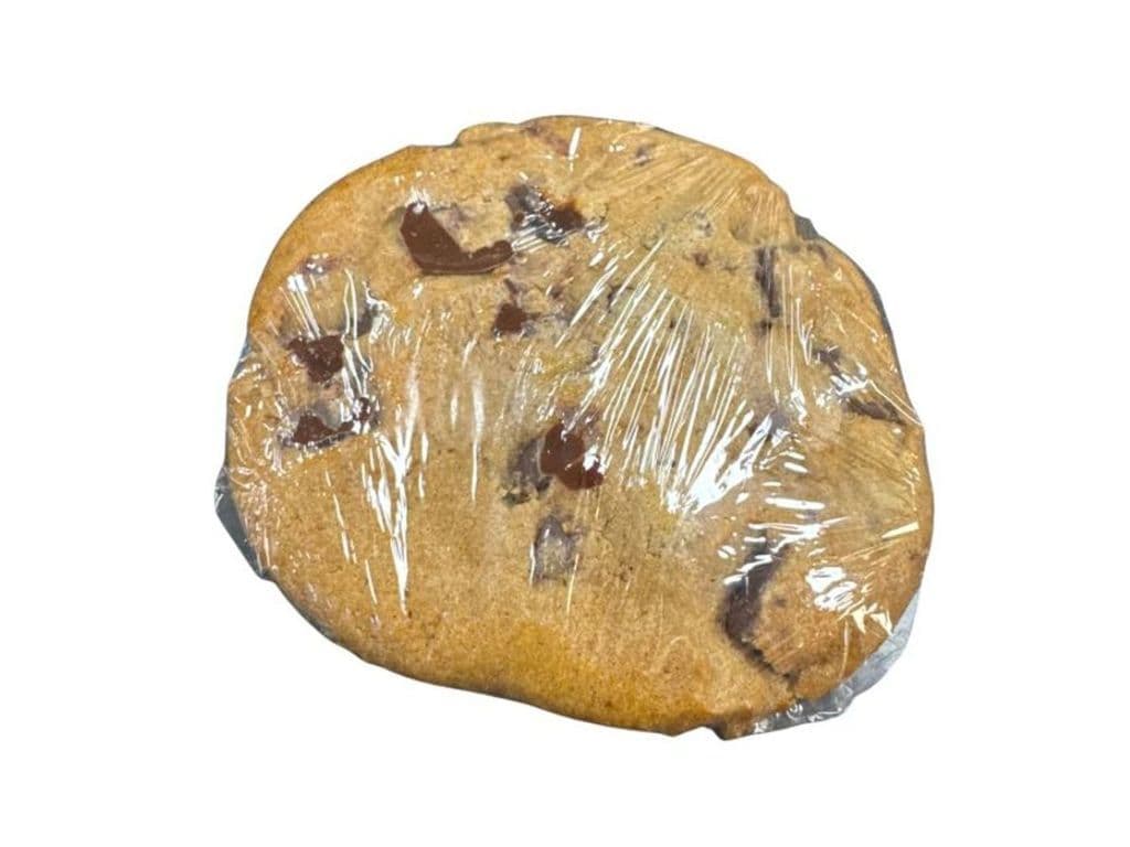 CHOCOLATE CHUNK COOKIE