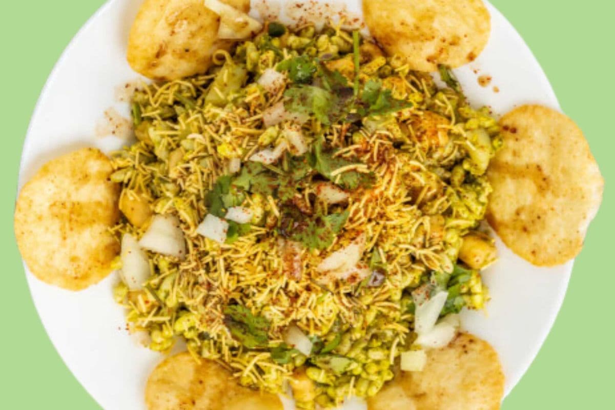 Bhel Puri + Beverage
