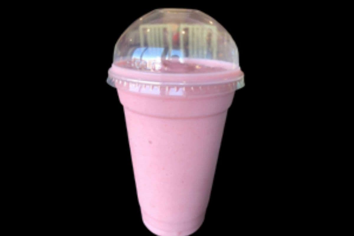 D7. Fresh Strawberry Shake