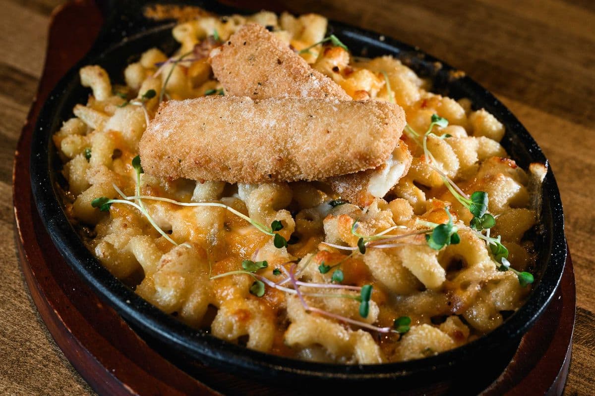 Mac N' Cheese