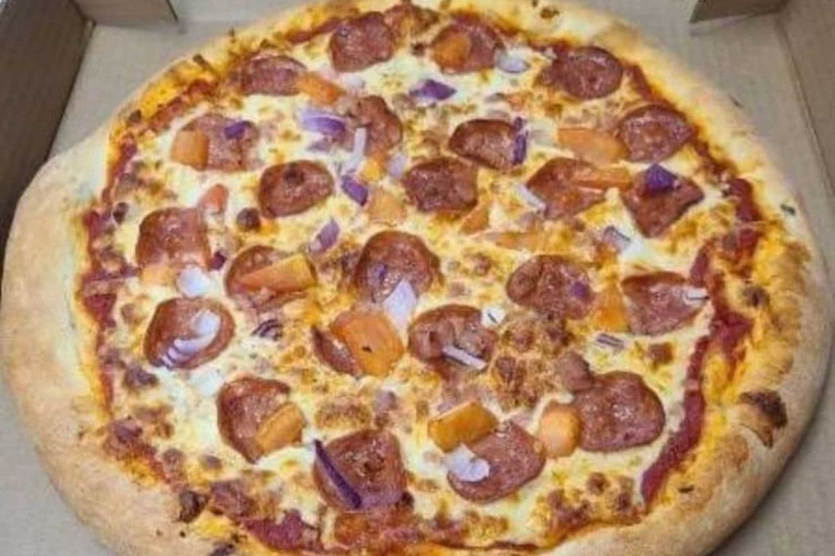 Build Your Own Medium Pizza